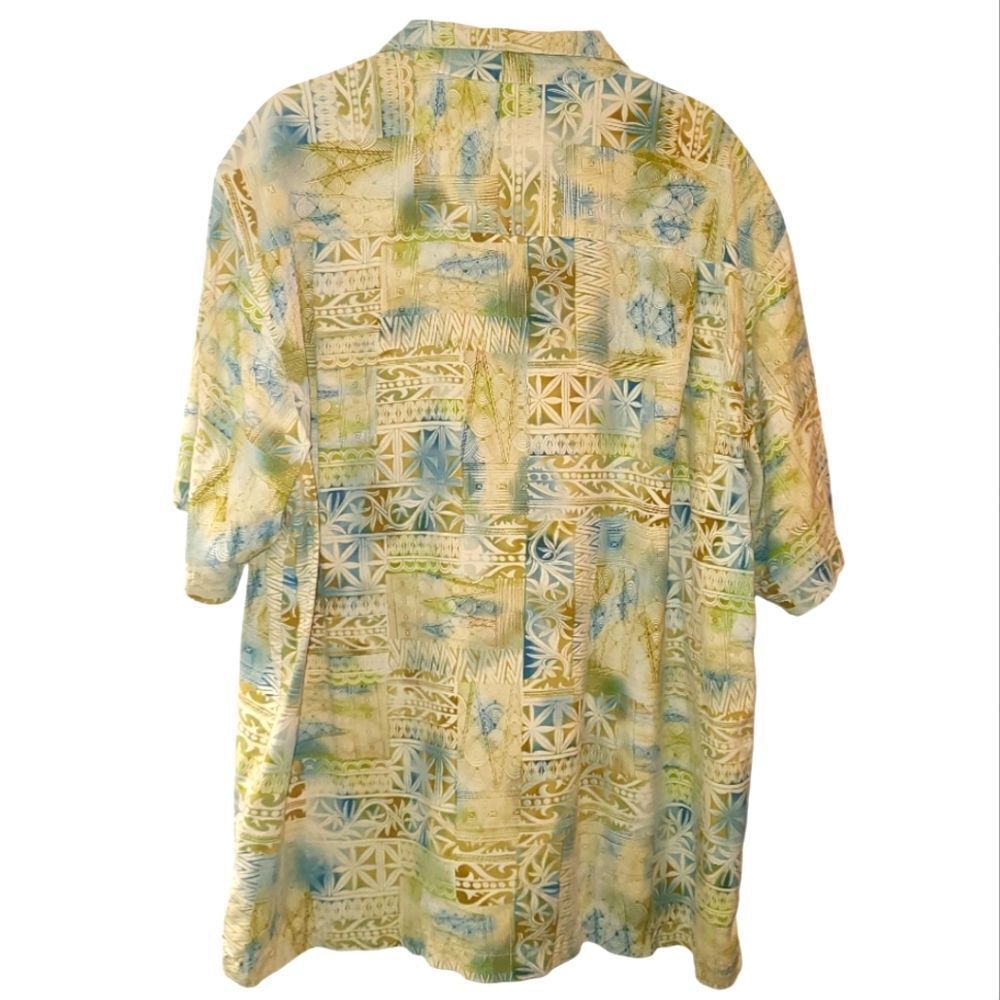 Luau Silk Hawiiann Button Down Shirt - Picture 2 of 10